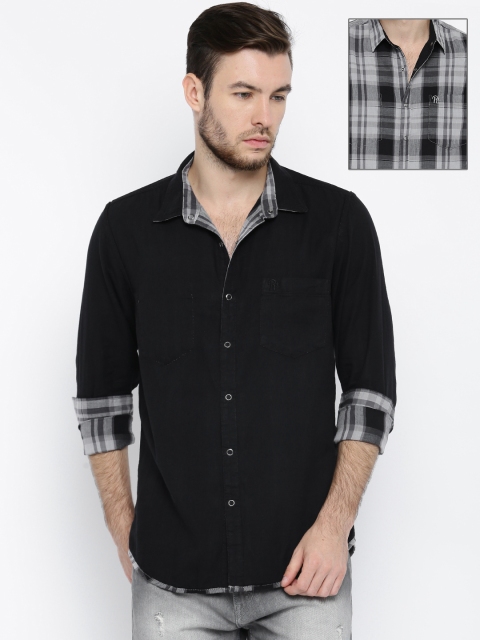 

Roadster Men Grey & Black Regular Fit Reversible Casual Shirt