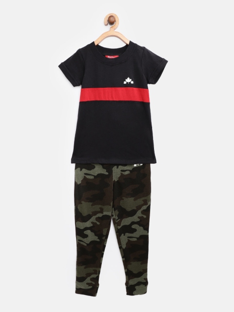 

Rute Boys Black & Olive Green Pure Cotton Colourblocked Detail T-shirt & Joggers