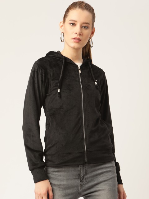 

Okane Women Black Solid Velvet Finish Hooded Sweatshirt