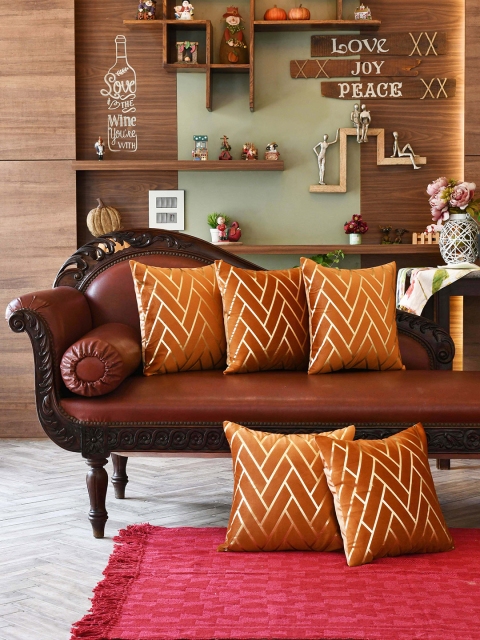 

AMOROSA Rust Set of 5 Abstract Velvet Square Cushion Covers