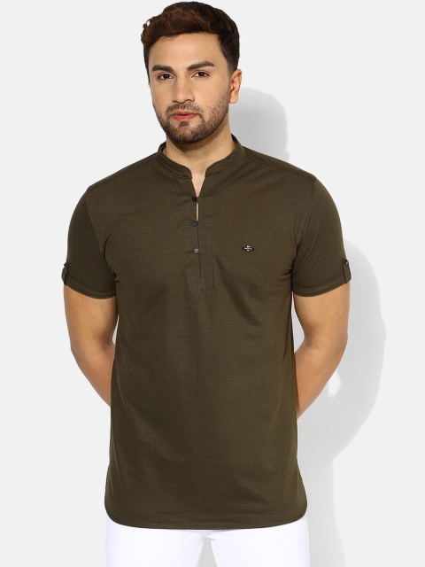

V2 Value & Variety Men Green Solid T-shirt