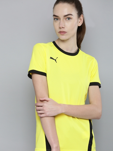 

Puma Women Yellow & Black Slim Fit teamGOAL 23 Football Jersey