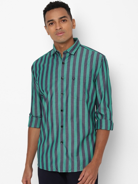 

Allen Solly Men Green and Black Slim Fit Striped Casual Shirt