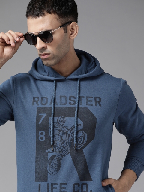 

Roadster Men Blue Printed Hooded Sweatshirt