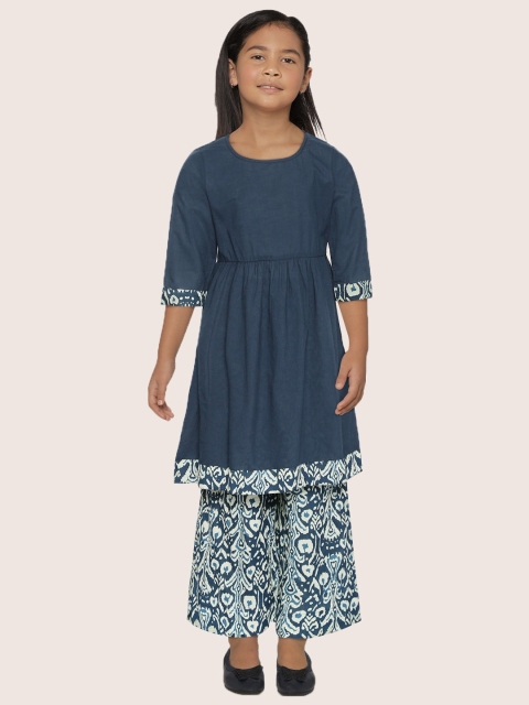 

Sangria Girls Navy Blue & Off-White Solid Pure Cotton Kurta with Printed Palazzos