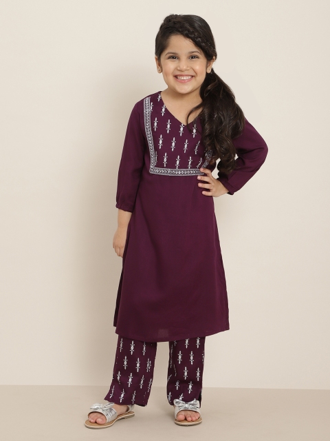 

Sangria Girls Purple & Silver-Toned Ethnic Motif Yoke Design Sequinned Kurta with Trousers