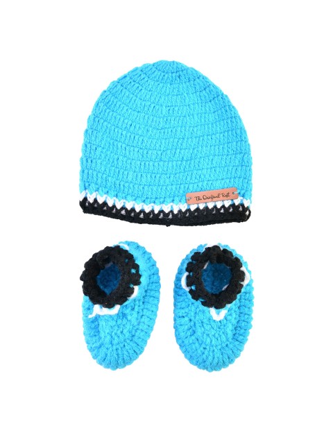 

The Original Knit Unisex Kids Blue & Black Beanie Cap With Socks