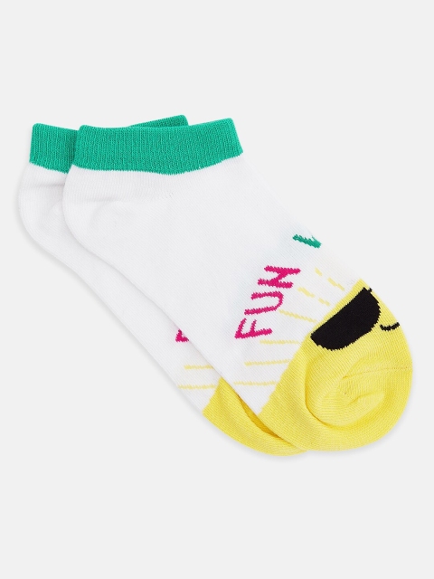 

Honey by Pantaloons Women White & Yellow Printed Ankle Length Socks