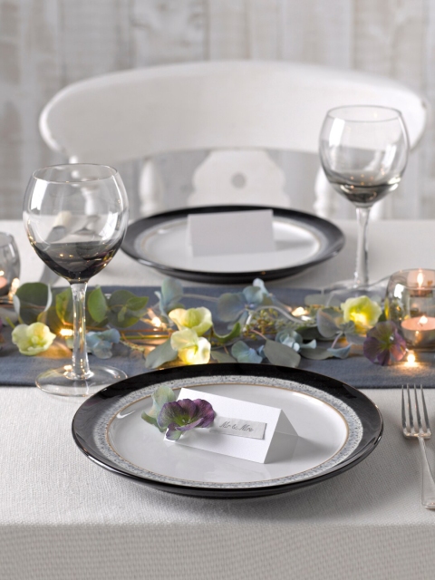 

Denby Set of 4 Black & White Halo Dinner Plate