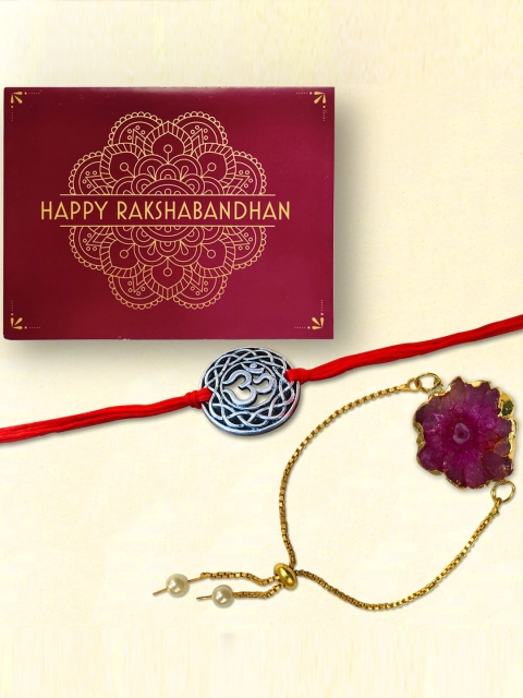 

nestroots Red & Gold-Toned Greeting Card & Kalawa Rakhi Set