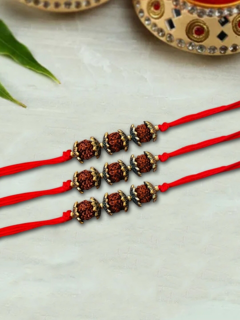 

nestroots Red Kalawa Rakhi Bracelet & Greeting Card