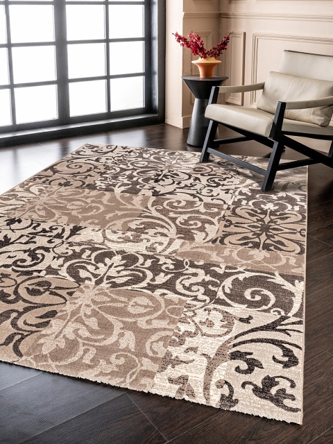 

DDecor Taupe Ethnic Motifs Print Carpet
