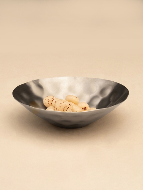 

ellementry Silver-Toned Stainless Steel Hammered Bowl