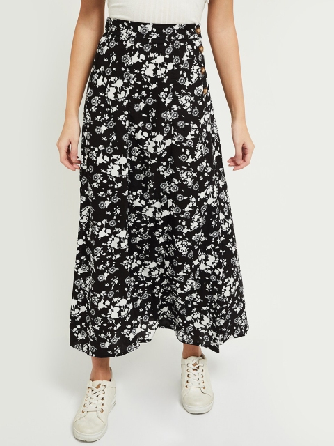

max Women Black & White Floral Printed Maxi Skirt