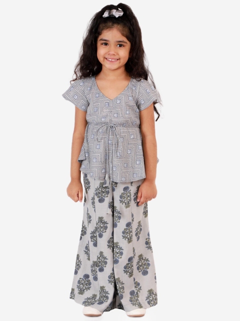 

Lil Peacock Girls Off White Printed Top with Palazzos