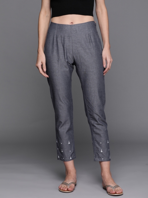 

PINKSKY Women Grey Smart Slim Fit Trousers