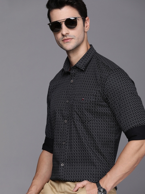 

Louis Philippe Sport Men Black Slim Fit Opaque Printed Casual Shirt