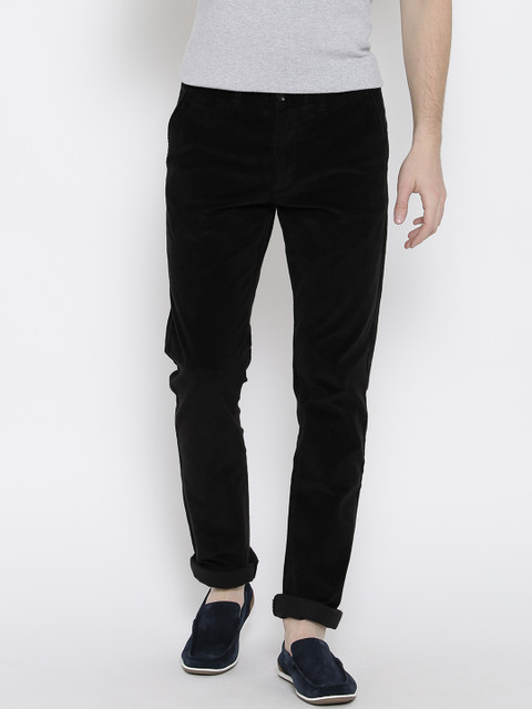 

Arrow Sport Men Black Flat Front Corduroy Trousers