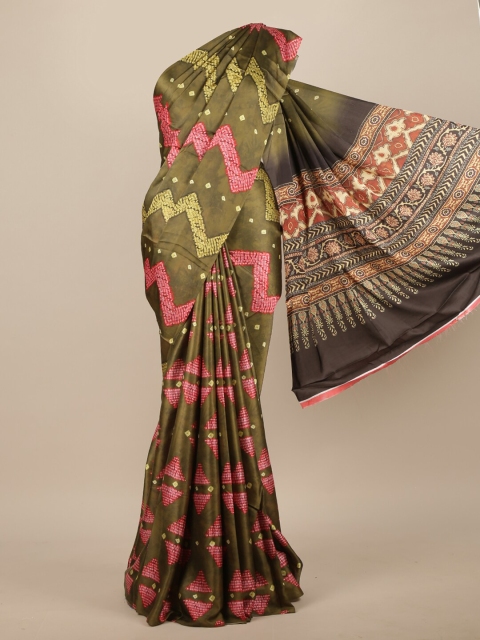 

Pothys Women Green & Pink Geometric Printed Saree