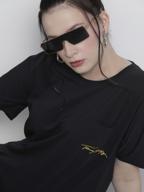 

Tommy Hilfiger Women Navy Blue Embroidered Loose Fit T-shirt