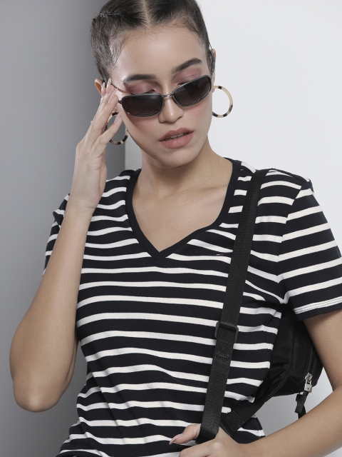 

Tommy Hilfiger Women Black White Striped Pure Cotton Slim Fit Pure Cotton T-shirt