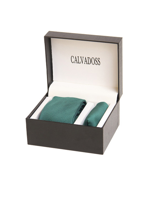 

Calvadoss Men Green Printed Microfiber Accessory Gift Set