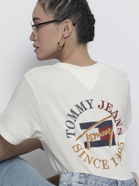 

Tommy Hilfiger Women White Pure Cotton Printed Pure Cotton T-shirt