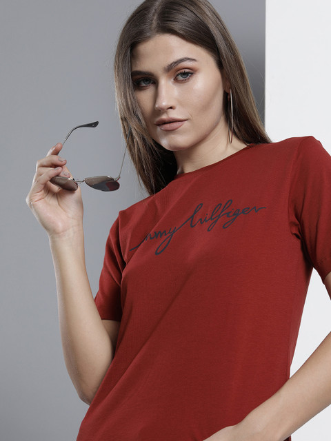 

Tommy Hilfiger Women Rust Red Brand Logo Printed Organic Cotton T-shirt