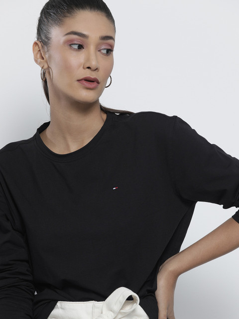 

Tommy Hilfiger Women Black Solid Relaxed Fit T-shirt