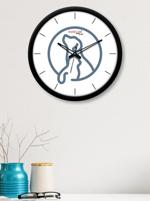 

RANDOM Black & White Printed Dog Printed Analogue Contemporary Wall Clock