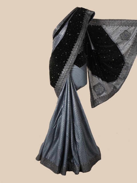 

Pothys Grey & Black Ethnic Motifs Beads and Stones Saree