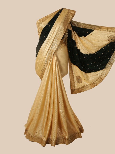 

Pothys Gold-Toned Floral Beads and Stones Saree