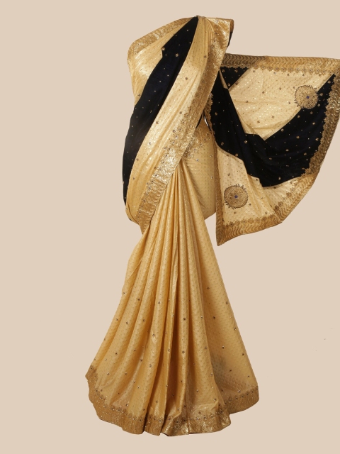 

Pothys Gold-Toned Embellished Beads and Stones Saree