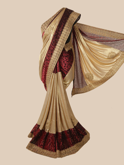 

Pothys Gold-Toned & Brown Floral Beads and Stones Saree