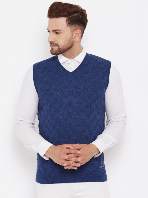 

98 Degree North Men Blue Sweater