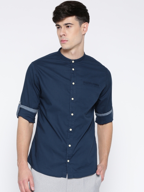 

BLEND Men Navy Slim Fit Solid Casual Shirt, Navy blue