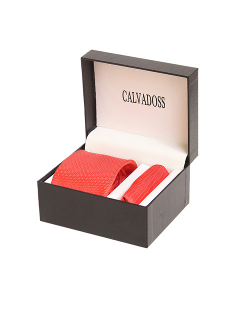 

Calvadoss Men Red Printed Microfiber Accessory Gift Set