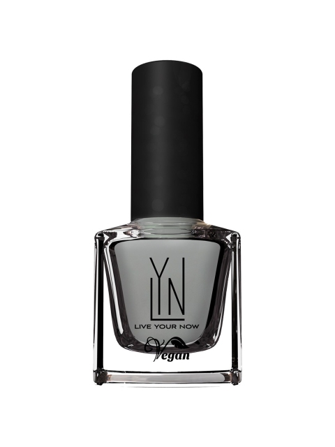 

LYN LIVE YOUR NOW Nail Polish- Tall Dark Handsome, Grey