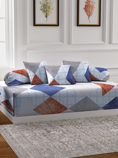

KLOTTHE Blue Printed Single Bedsheet With 2 Bolster Covers & 3 Cushion Covers