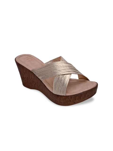 

Hydes N Hues Women Gold-Toned Wedge