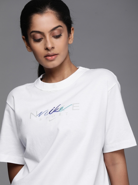 

Nike Women White Pure Cotton NSW Boyfriend Craft Pure Cotton T-shirt