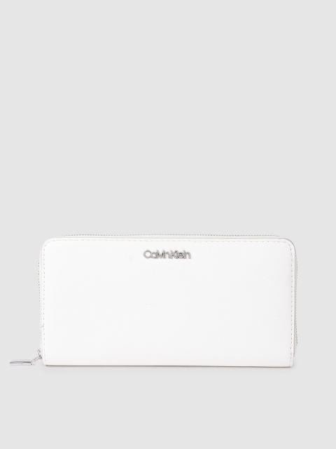 

Calvin Klein Women White Zip Around Wallet