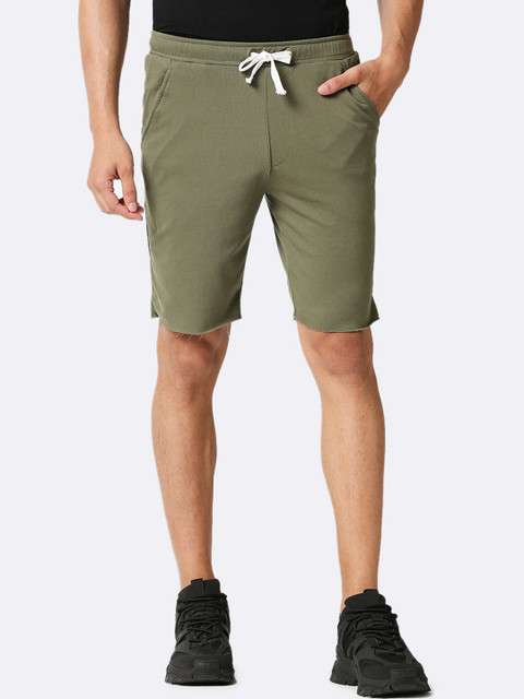 

Bewakoof Men Green Mid-Rise Regular Shorts