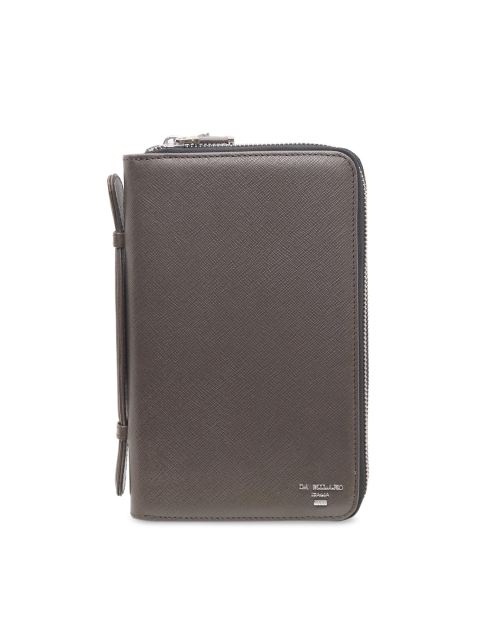 

Da Milano Unisex Brown Solid Leather Passport Holder