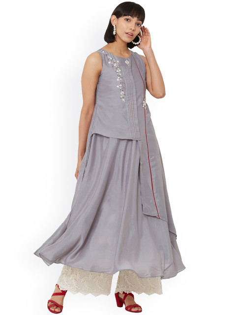 

ZOLA Women Grey Embroidered Thread Work Anarkali Kurta