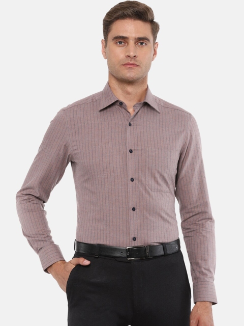 

Louis Philippe Men Brown Checked Casual Shirt