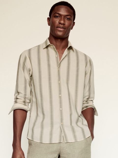

MANGO MAN Men Cream-Coloured & Olive Brown Striped Cotton Sustainable Casual Shirt