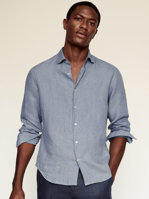 

MANGO MAN Men Blue Solid Linen Sustainable Casual Shirt
