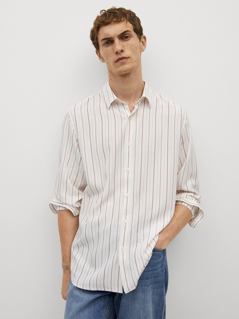 

MANGO MAN Men White & Maroon Striped Casual Shirt