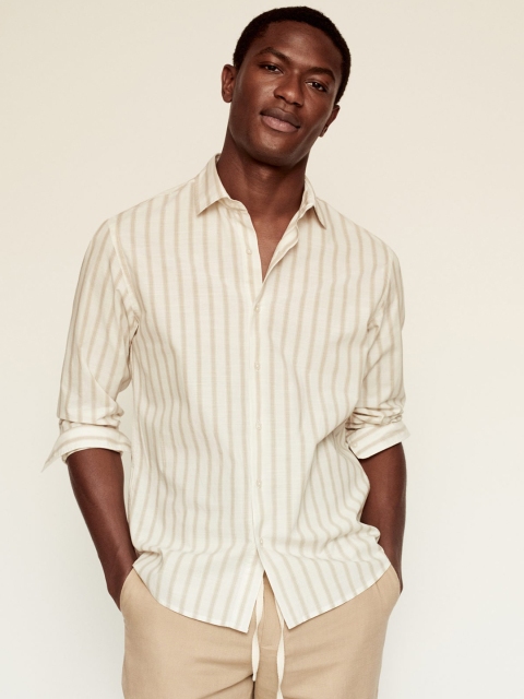 

MANGO MAN Men Cream-Coloured & Beige Striped Cotton Sustainable Casual Shirt